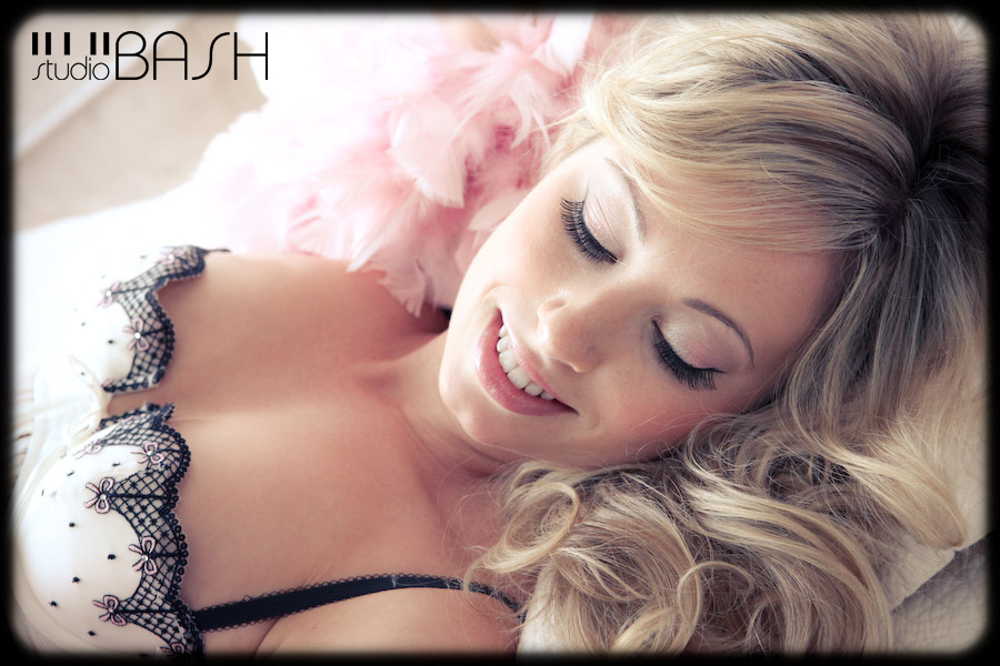 NEW!  Studio Bash Boudoir and Retro Pin-Up Sessions!