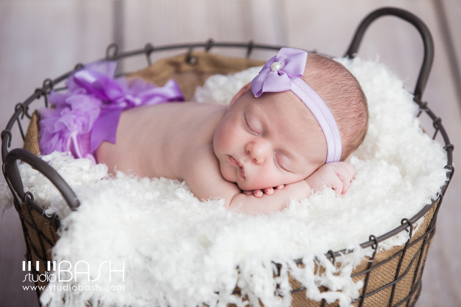 Pittsburgh Newborn Photography | Welcome Baby Avalyn!