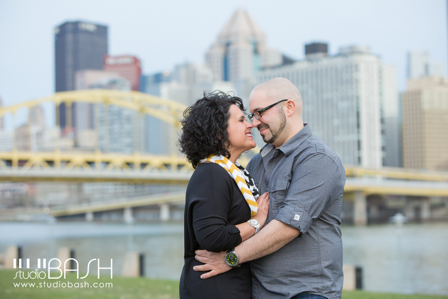 Pittsburgh City View Engagement Photography | Maggie and Tony
